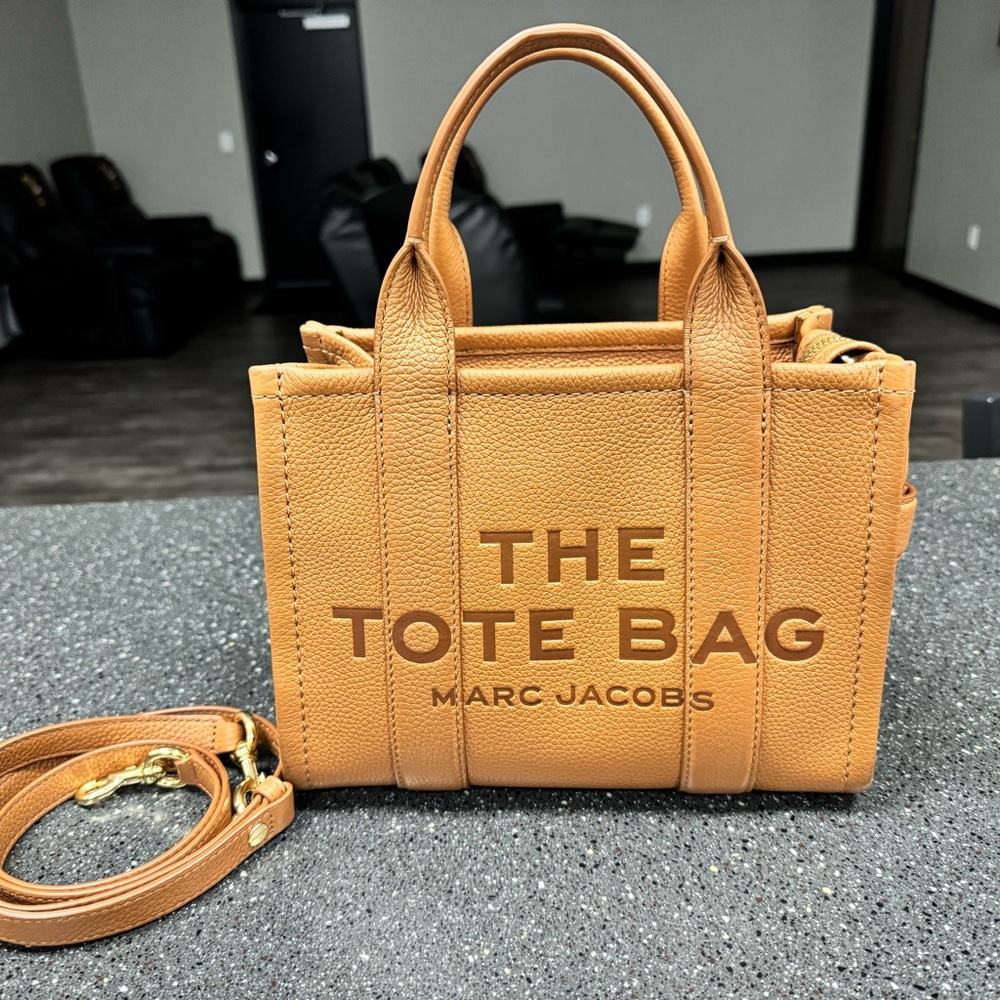 Marc Jacobs Brown Leather Tote Bag
